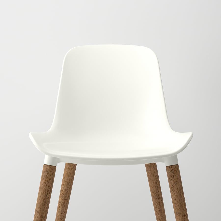 Oak & Aura's Chair