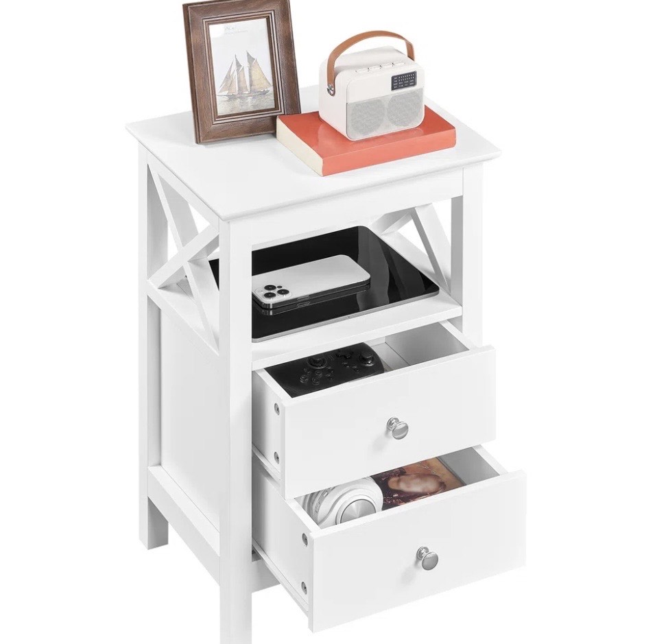 Oak & Aura's 40cm W Manufactured Wood Bedside Table