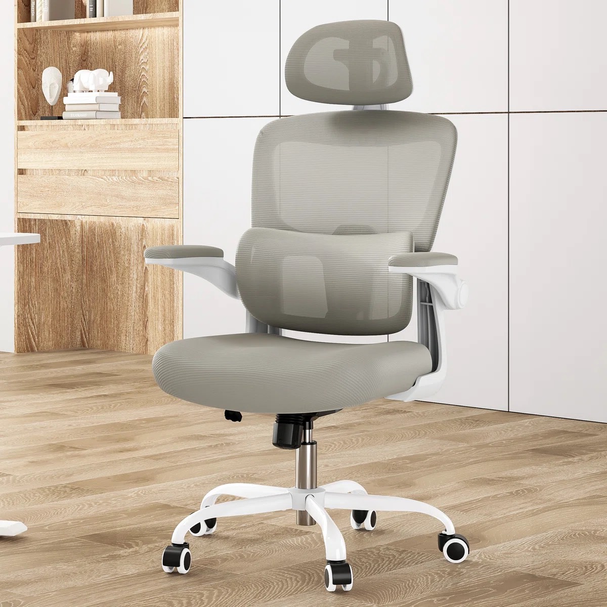 Oak & Aura's High Back Ergonomic Chair with Adjustable Headrest and Lumbar Support